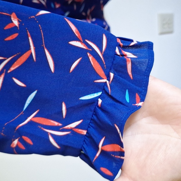 Banana Republic Ruffle-Hem Swing Shift Blue Long Sleeve Dress Size M - Picture 8 of 9